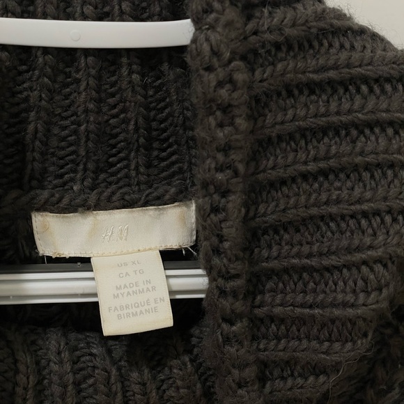 chunky knit sweater - grey - plus-size 3X - Picture 3 of 3